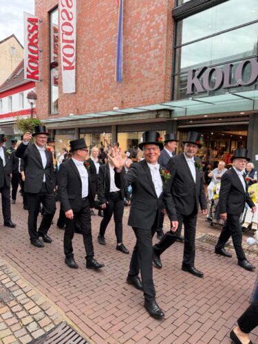 Nienburger Scheibenschießen – gelebte Tradition und viele vertraute Begegnungen